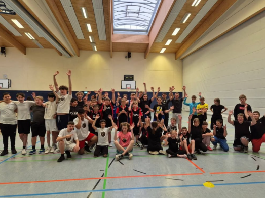 Dodgeball-Turnier: Spannung, Teamgeist und jede Menge Action