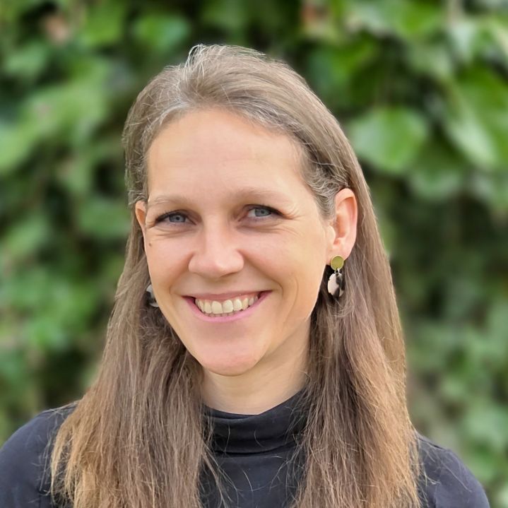  Carolin Hesse